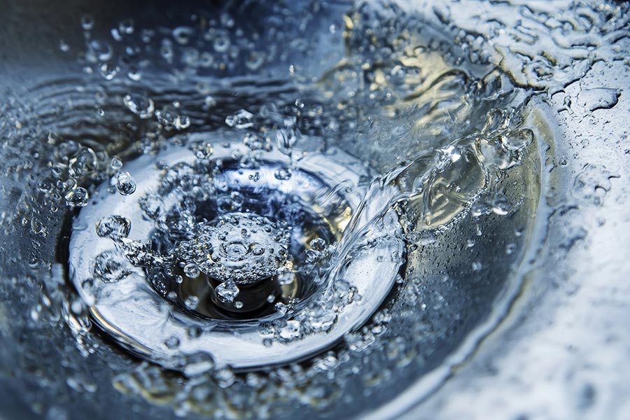 Abfluss verstopft: Rohrrenigung in Donauwörth